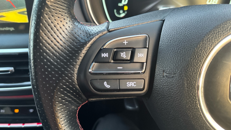 MG Hs 1.5 T-GDI Exclusive 5dr Petrol Hatchback